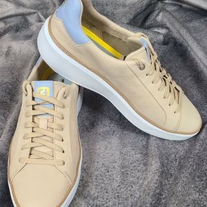 New Women's Cole Haan Sneakers size 10.5